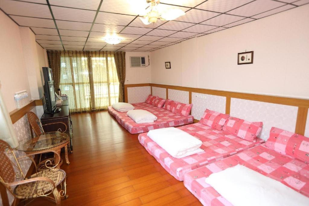 First Place B&B  Hualien Exterior foto