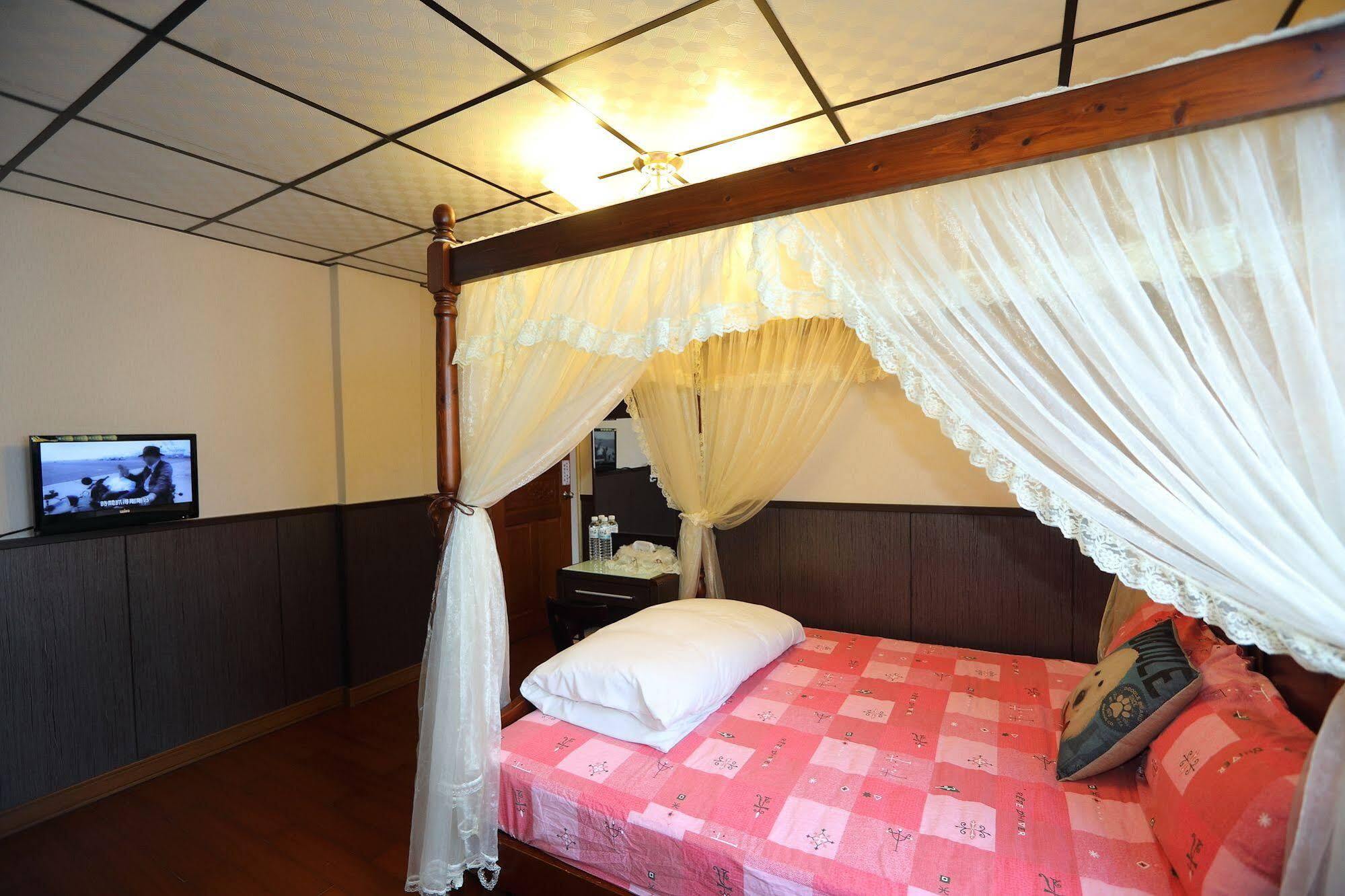First Place B&B  Hualien Exterior foto