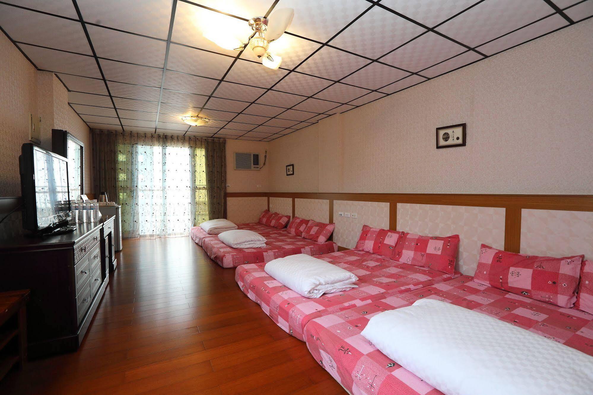 First Place B&B  Hualien Exterior foto