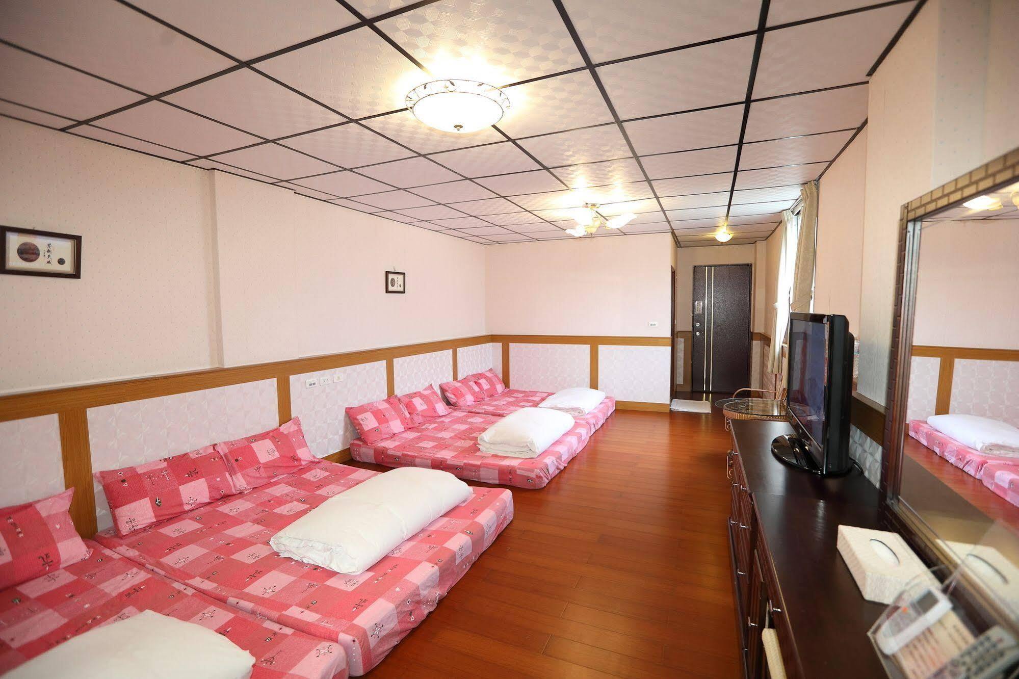 First Place B&B  Hualien Exterior foto