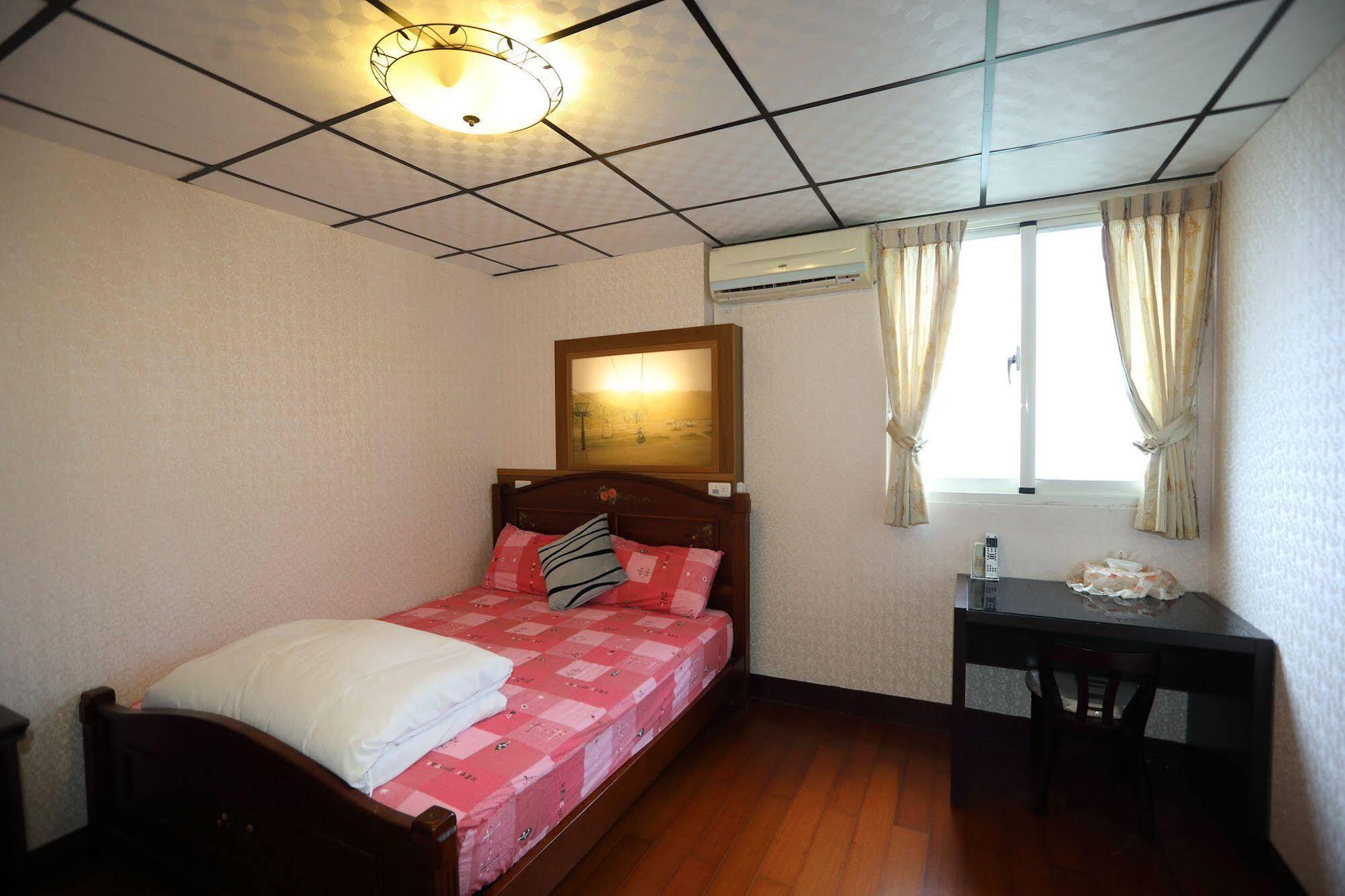 First Place B&B  Hualien Exterior foto
