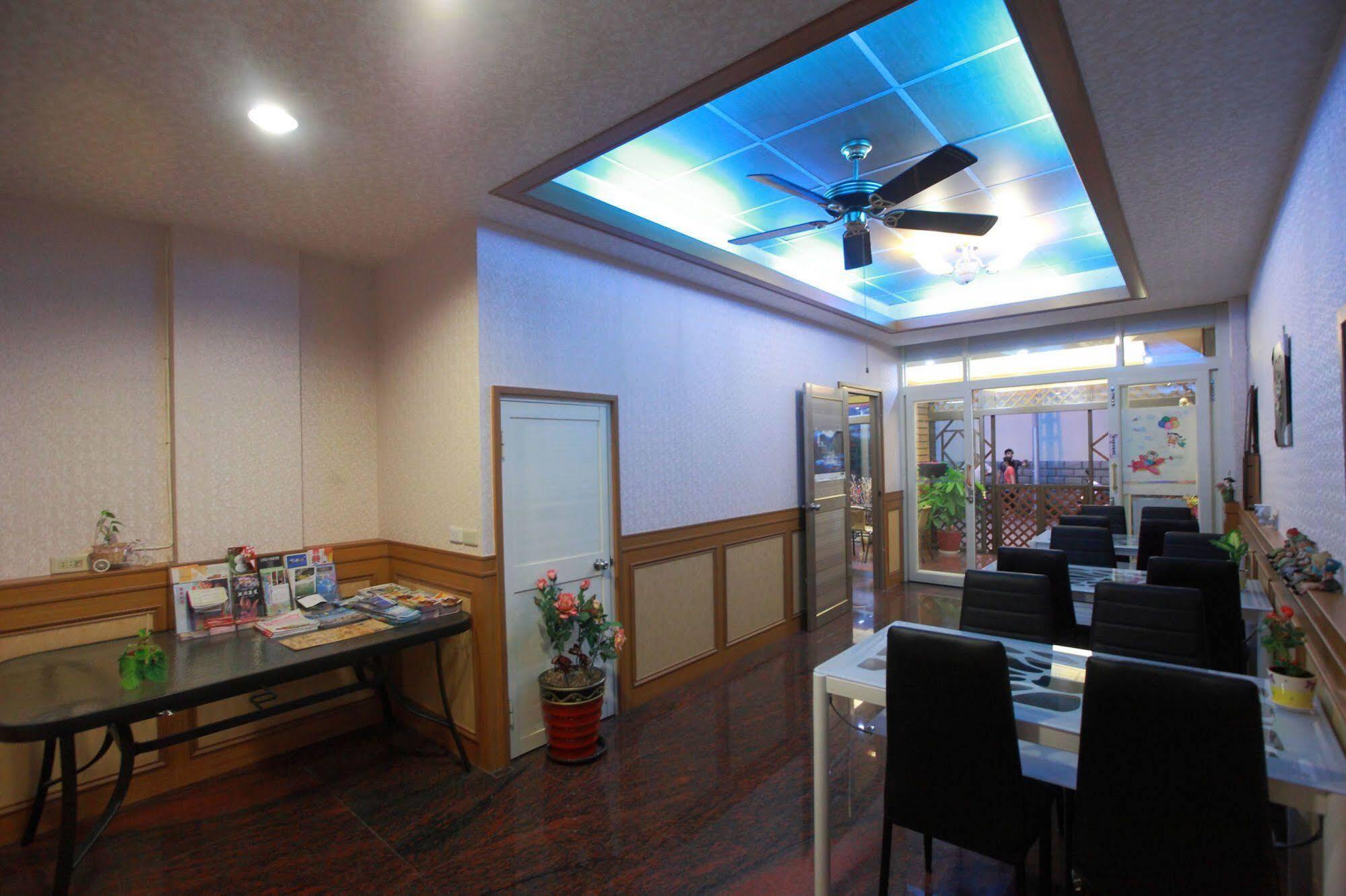 First Place B&B  Hualien Exterior foto